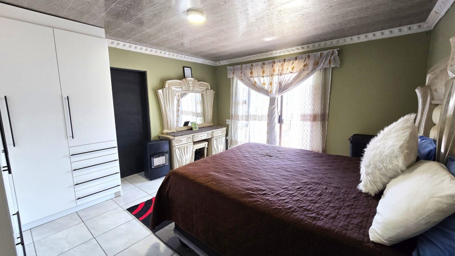 3 Bedroom Property for Sale in Grasslands Free State